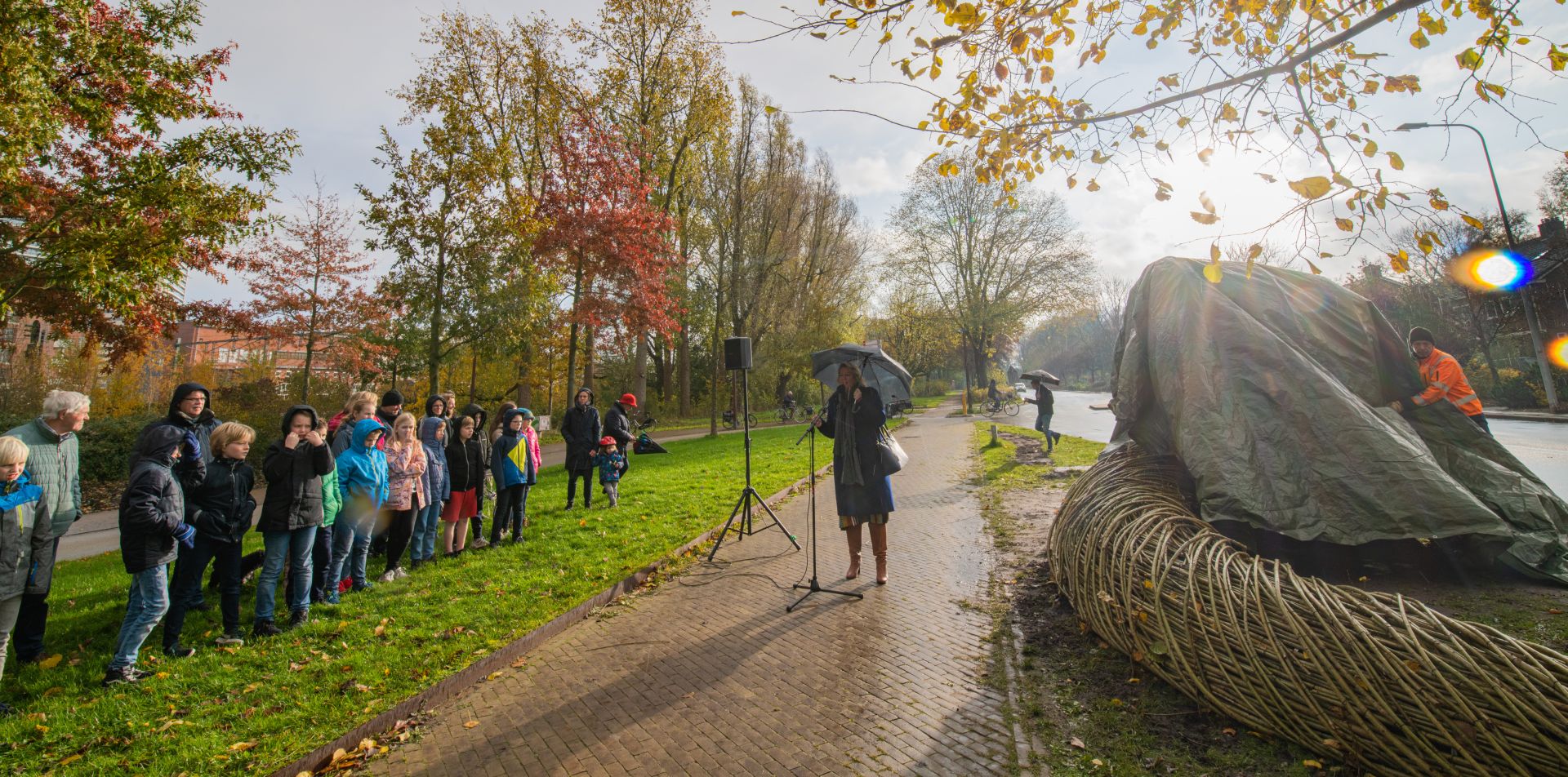 Bijzondere onthulling op de Helperzoom
